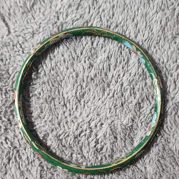 Floral Green Cloisonne Bangle Bracelet - Picture 3 of 3
